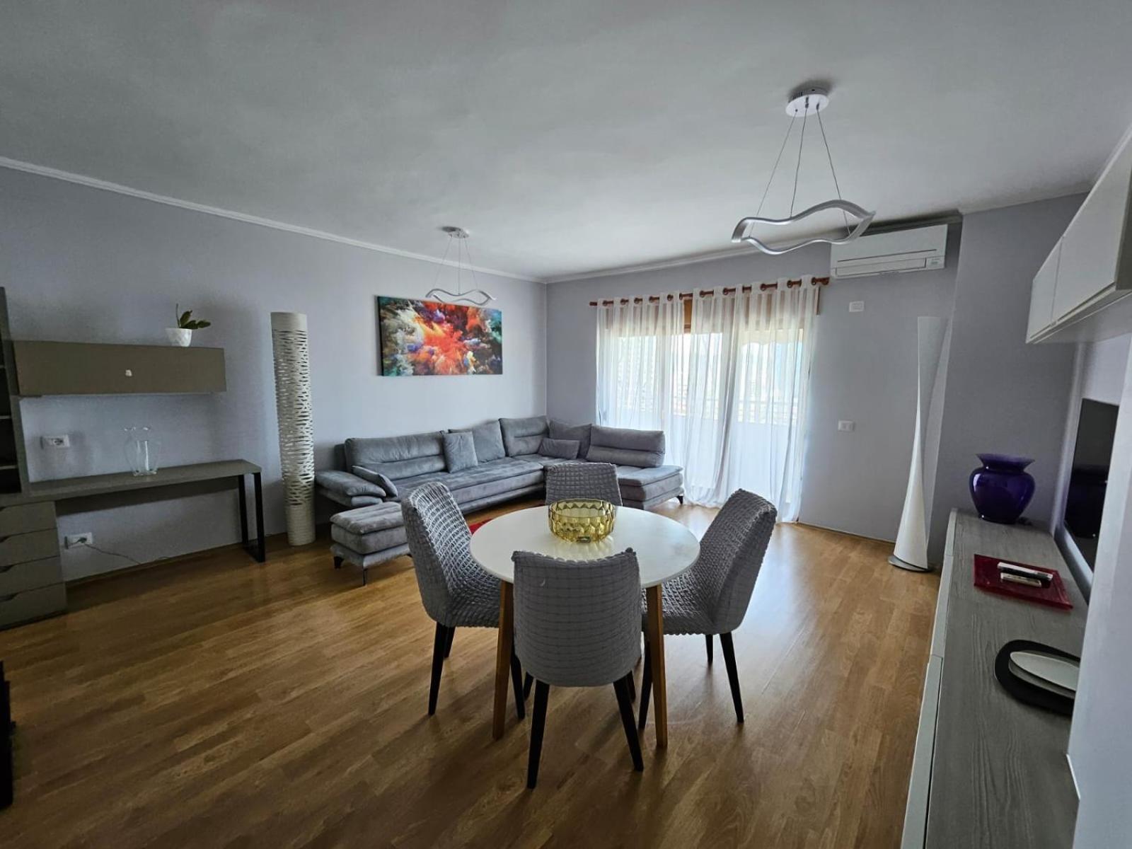 Appartement Sky Dwelling Tirana Extérieur photo