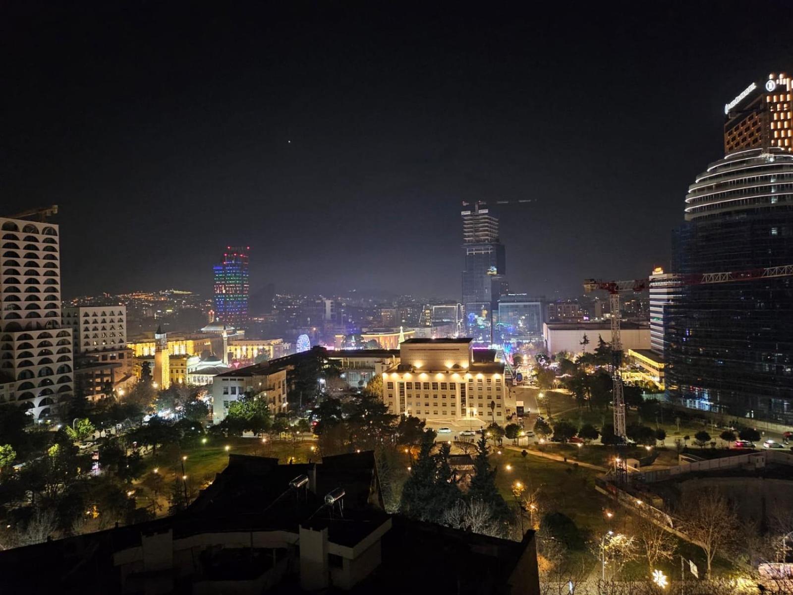 Appartement Sky Dwelling Tirana Extérieur photo